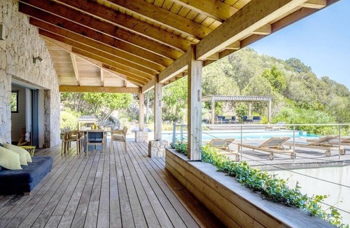 Porto-Vecchio Villa | In CasaLotta, Palombaggia villa with sea view 800m from the beach, ideal for families!
