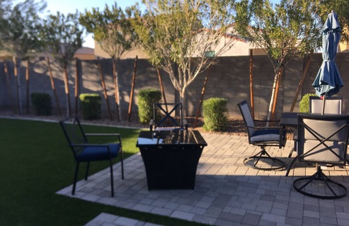 Glendale House | in Glendale Near stadium, entertainment & shopping