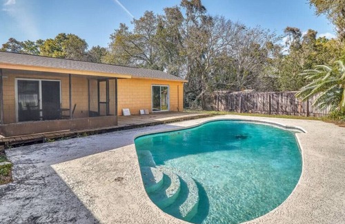 Temple Crest House | In ground pool! Large Groups!