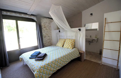 Mornas House | In Mornas, Vaucluse, well restored big landhouse with private pool