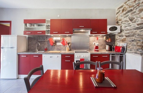 Patrimonio House | In Musella, 6-person gîte (3 bedrooms + 3 bathrooms) in the heart of the village