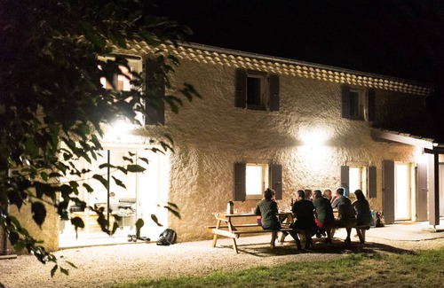 Aouste-sur-Sye House | In nature, 3 bedroom house sleeps 8-10, totally renovated in 2019