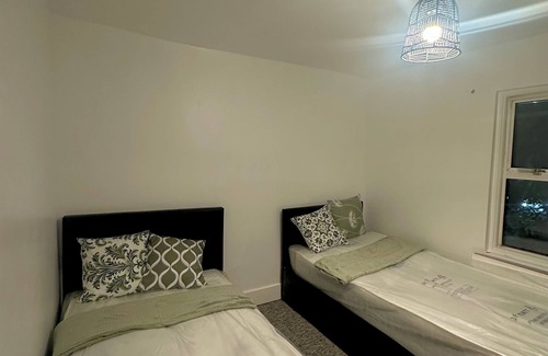 Grove Green Apartment | IN PROCESS ~ EAST LONDON PROPERTY NEAR STARTFORD