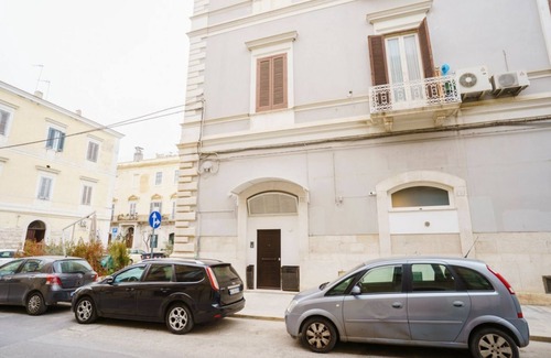 Trani Apartment | In Rada Loft Trani x4