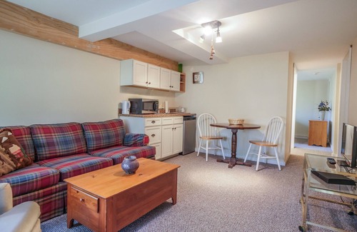 North Egremont House | In the beautiful Berkshires, wheelchair-accessible home-20min toTanglewood nnn