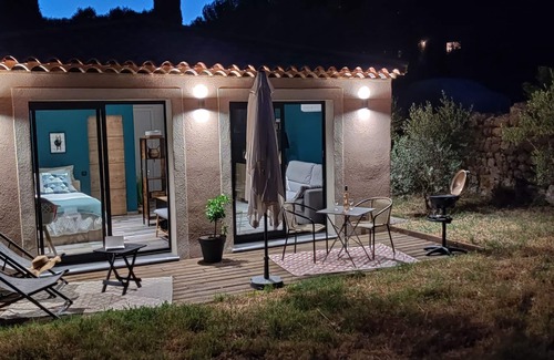 Carces House | In the calm of green Provence 3 *