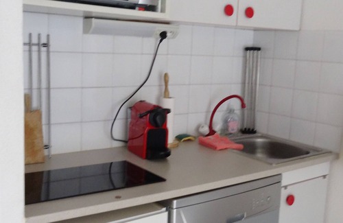 Allos Apartment | In the center of the resort and shops ground floor apartment sleeps 6