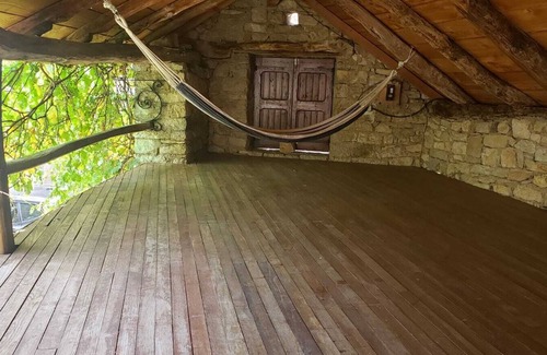 Ispagnac House | In the heart of the Gorges du Tarn conservation area, in Blajoux, the 3 steeples house