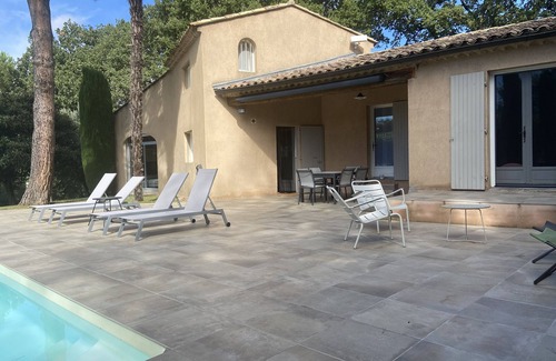 Chateauneuf-du-Rhone House | In the heart of Drôme Provençale