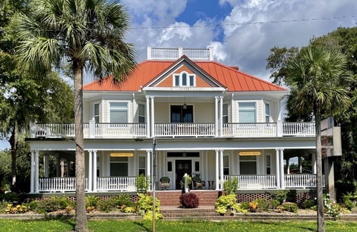 Historic Downtown Apalachicola House | In the Heart of Apalachicola~Walk Everywhere!~Ivory Pearl Suite~Majestic Jewel