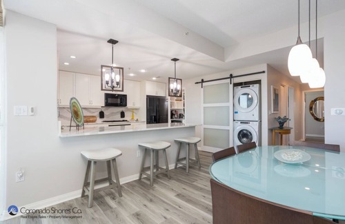 San Diego Condo | In the Heart of Downtown San Diego with awesome 360 views