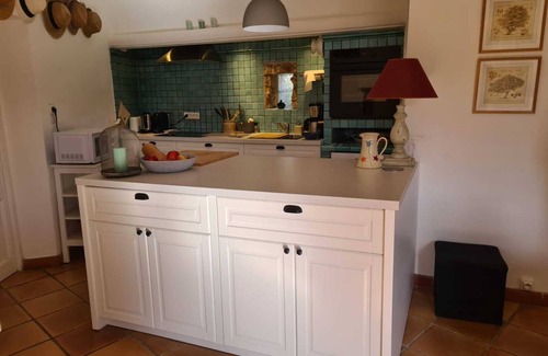 Barjols House | In the heart of green Provence in the Var, old charming sheepfold