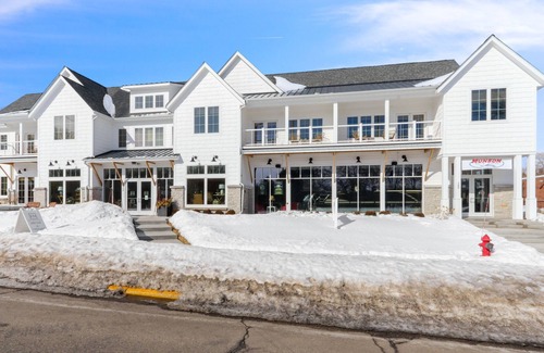 Fontana-on-Geneva Lake Apartment | In the Heart of it ALL! New Construction/Sunset Balcony/Dwtn Fontana/Grill Access/UpscaleCondo