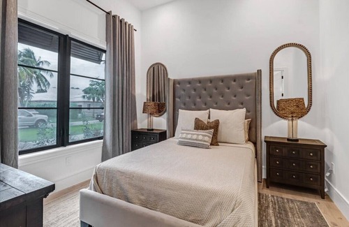 Coquina Sands House | In the heart of Naples - Casa de Coquina 🌅