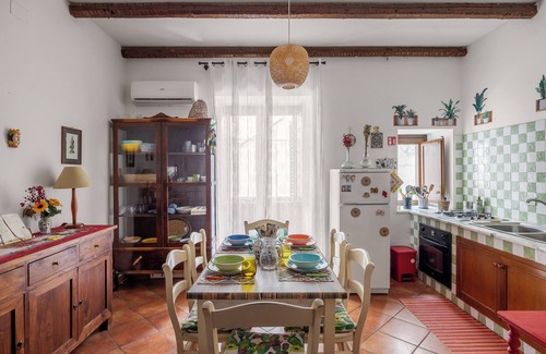 Albergheria Apartment | In the heart of Palermo, within history: Sabbenerica awaits you.