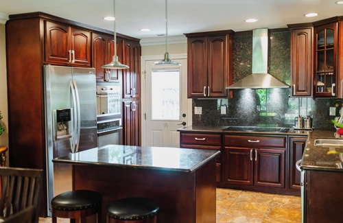 San Jose House | In the Heart of Santa Clara, Near Apple HQ & Santana Row: Modern 3-Bedroom Home
