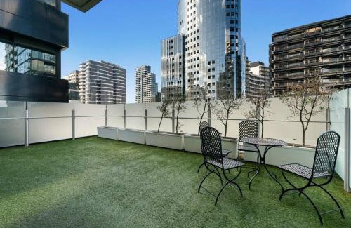 South Yarra Apartment | In The Heart Of South Yarra