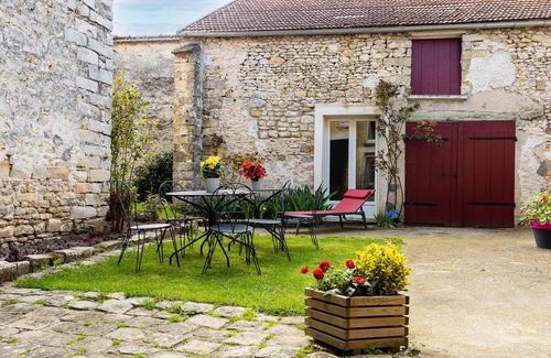 Ury House | In the heart of the Fontainebleau forest, capital of horse riding and climbing