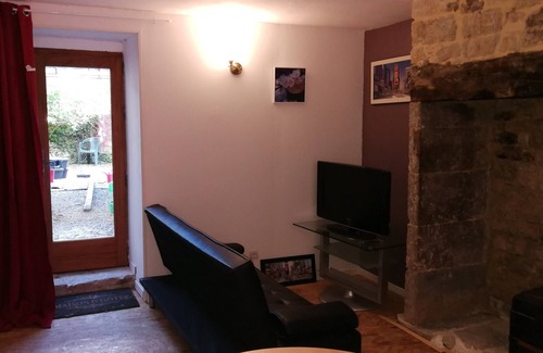 Montfaucon House | In the heart of the lot