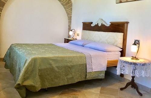 Santa Luce House | In the Heart of Tuscany, fabulous Farmhouse surrounded by greenery and with every comfort!