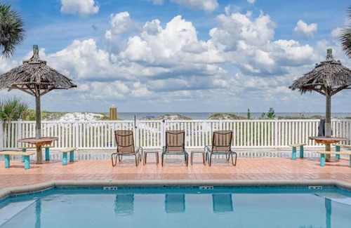 Independence Square Condo | In The Heart of IRB! Oceanfront! Blue Moon Sleeps 9 with Spectacular View!