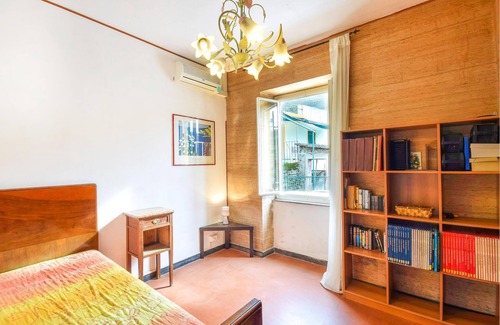 Muro Inferiore Apartment | In the hills of Vernazza welcomes you a spacious apartment with great views of nature and the sea.