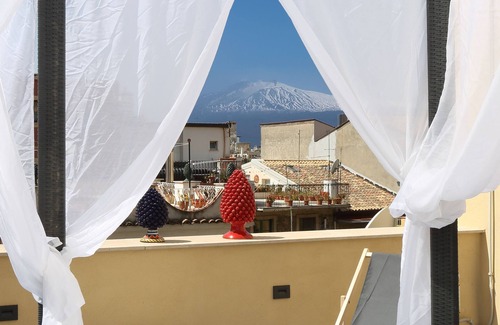Taormina City Centre Villa | In the Historic Heart of Taormina