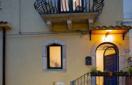 Taormina City Centre Villa | In the Historic Heart of Taormina