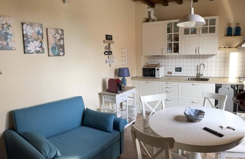 Montaione Resort | In the heart of Tuscany, beautiful garden with swimming pool, Casa di Ele awaits you