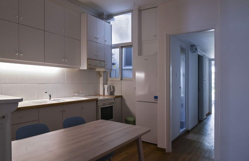 Thissio Apartment | In the loveliest neighbourhood of Athens!