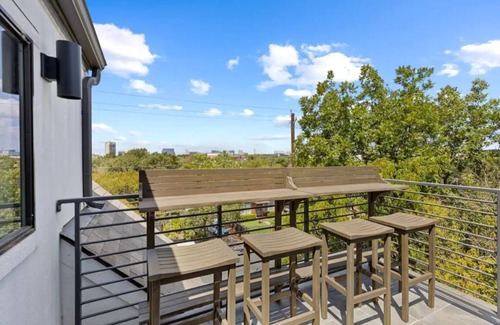 Blackshear-Prospect Hill House | In The Middle Of It All