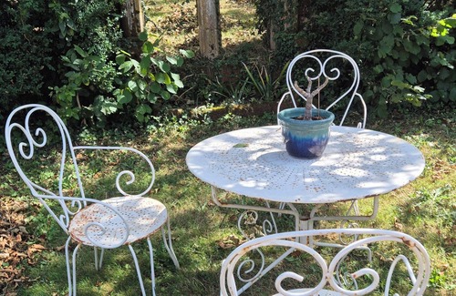 Salignac-Eyvignes Bed & Breakfast | In the Périgord Noir, bed and breakfast with swimming pool in a charming village
