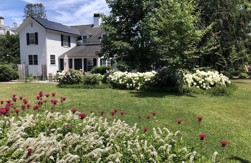 Vineyard Haven House | In Town Historic Captain's house