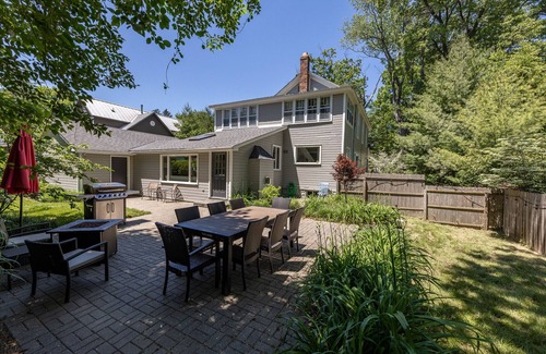 Saugatuck House | In-Town Saugatuck Walk to Town “Magical Backyard” 5 Stars!