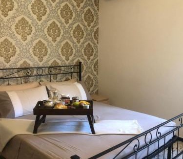 Latina Apartment | "In viaggio come a casa" vicino alla Stazione, LTScalo!