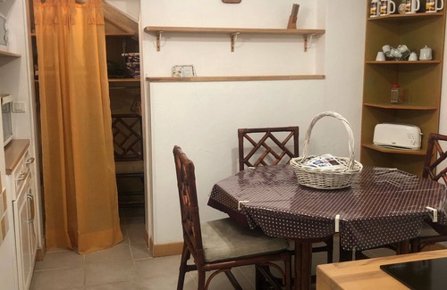 Cassis Apartment | In villa, duplex 42 M2 center for 4 open terrace/garden parking space