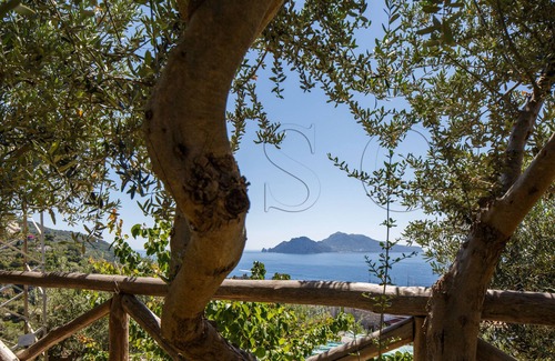 Massa Lubrense Apartment | INCANTO SU CAPRI Panoramic apartment on the Sorrentine Peninsula with pool