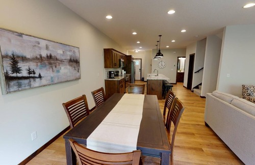Lake Shore House | Includes Boat Slip on Gull Lake next to Zorbaz and Resort Pools and Amenities