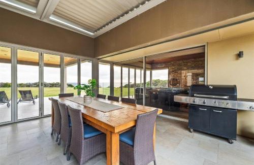 Gracetown House | Incognito An Exclusive Oceanfront Estate