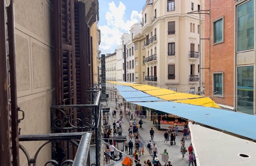 Sol Apartment | Increíble Apartamento en la Misma Plaza Callao, a 2 Minutos Andando de Gran Vía
