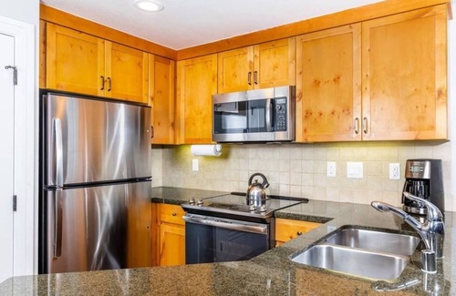 Al Tahoe Apartment | Incredible 2BR Suite at South Lake Tahoe