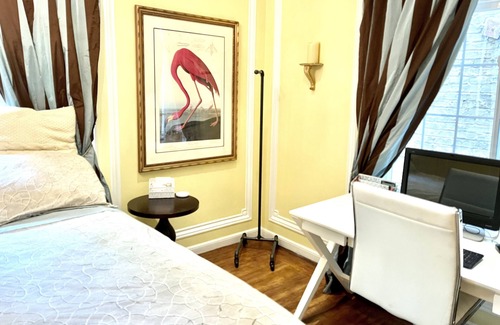 Theater District Apartment | Incredible Beau Art Style Flat Near Union Square & Nob Hill