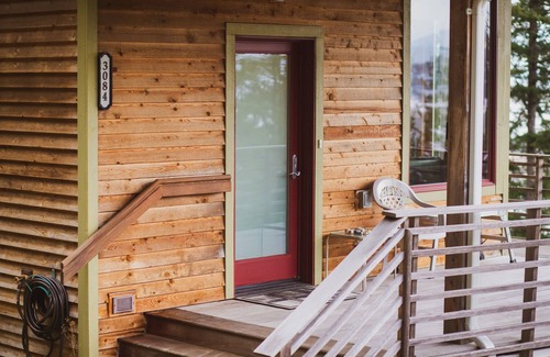 Lummi Island House | Incredible bird’s eye view!