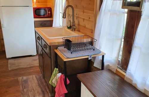 Arcadia House | Incredible Lake Michigan views/sunsets. Intimate cottage with sandy beach.