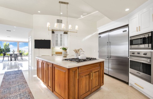 Sherman Oaks House | Incredible Los Angeles Mansion w/Panoramic Views