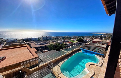 San Agustin Villa | Incredible luxury villa with an outstanding view of the sea and the mountains.