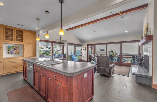 Pacific City House | Incredible Ocean/Esturary Views, Large Covered Deck, Community Pool and Hot Tub