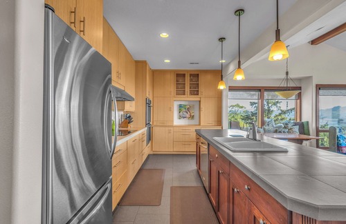 Pacific City House | Incredible Ocean/Esturary Views, Large Covered Deck, Community Pool and Hot Tub