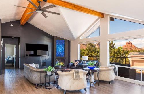 Oak Creek Villa | Incredible Red Rock Views Hot Tub Hiking
