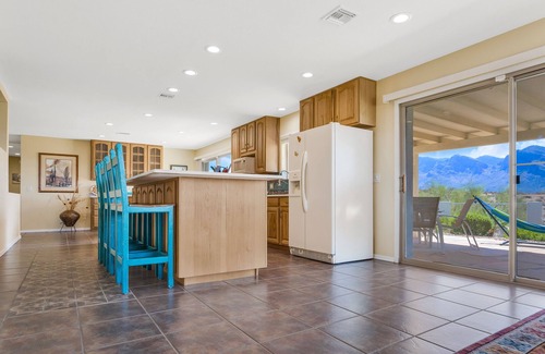 Rancho Feliz House | Incredible VIEWS, pool, spa, ping pong table, by GOLF course, bike and walk path